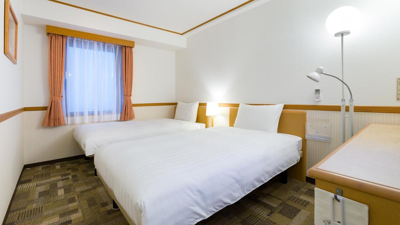 Toyoko Inn Okinawa Ishigaki-Jima Ishigaki  Bagian luar foto