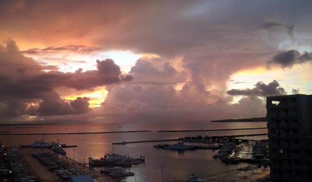 Toyoko Inn Okinawa Ishigaki-Jima Ishigaki  Bagian luar foto