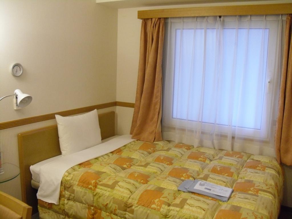 Toyoko Inn Okinawa Ishigaki-Jima Ishigaki  Bagian luar foto